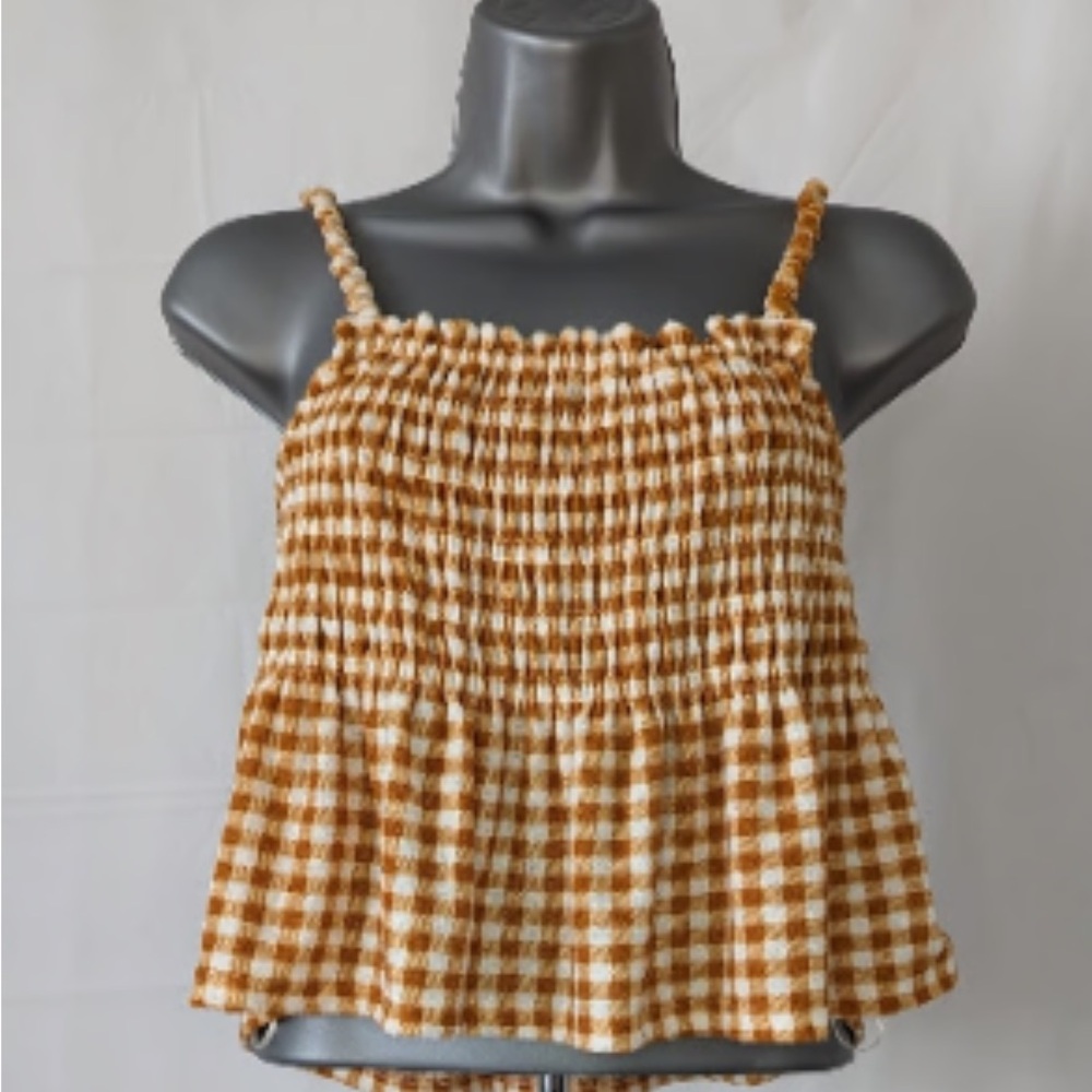 SO Ruffled Smocked Tank Top (S)